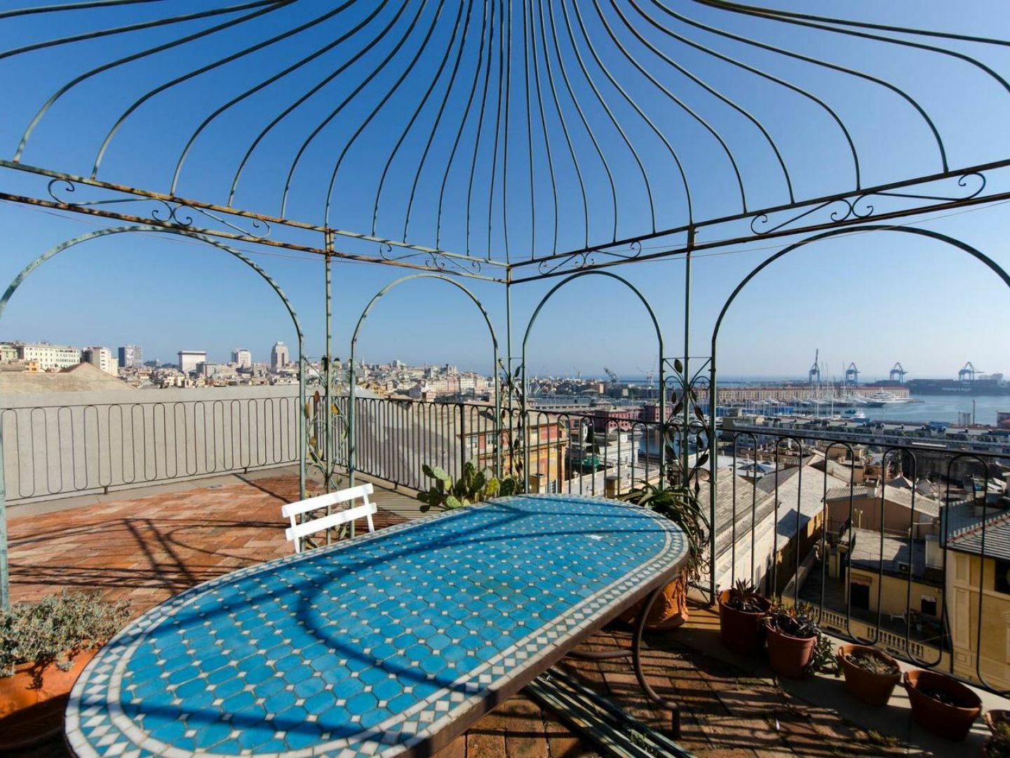 Joivy Sunny Apartment With Panoramic Terrace And Stunning View เจนัว ภายนอก รูปภาพ